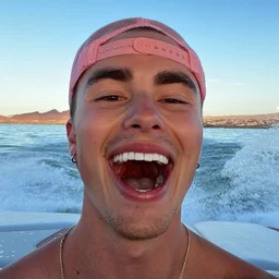 Austin Mollno